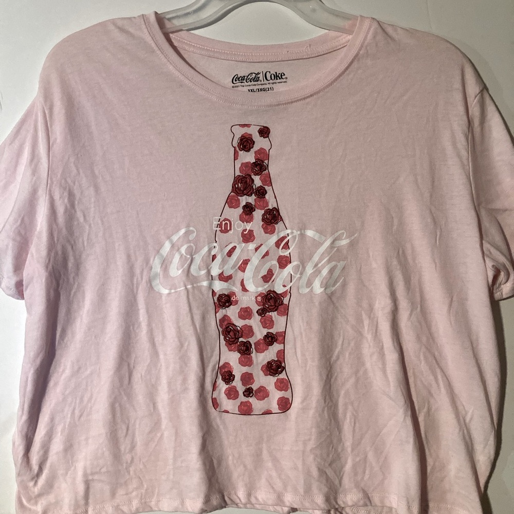 Pink Coca-Cola tee. Size 3XL